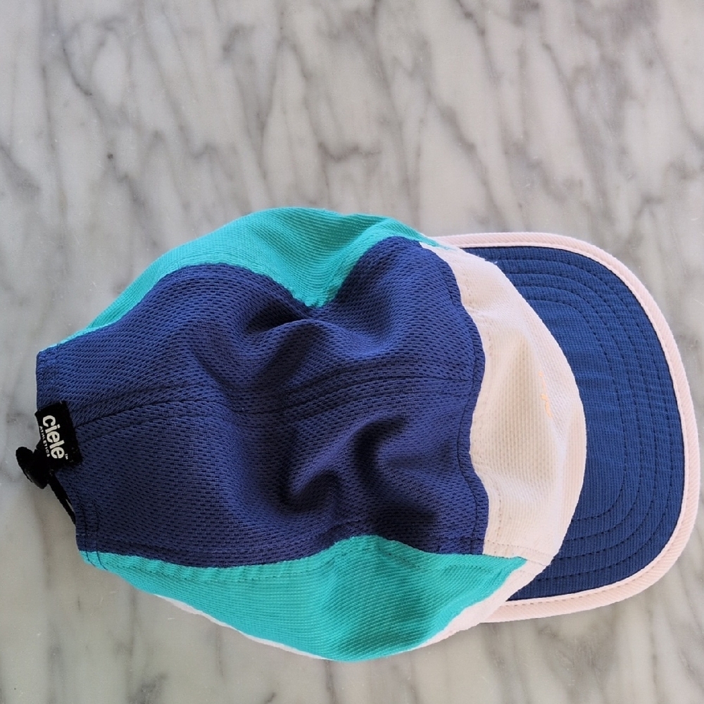 Ciele Five-Panel Running Hat - Picture 5 of 8
